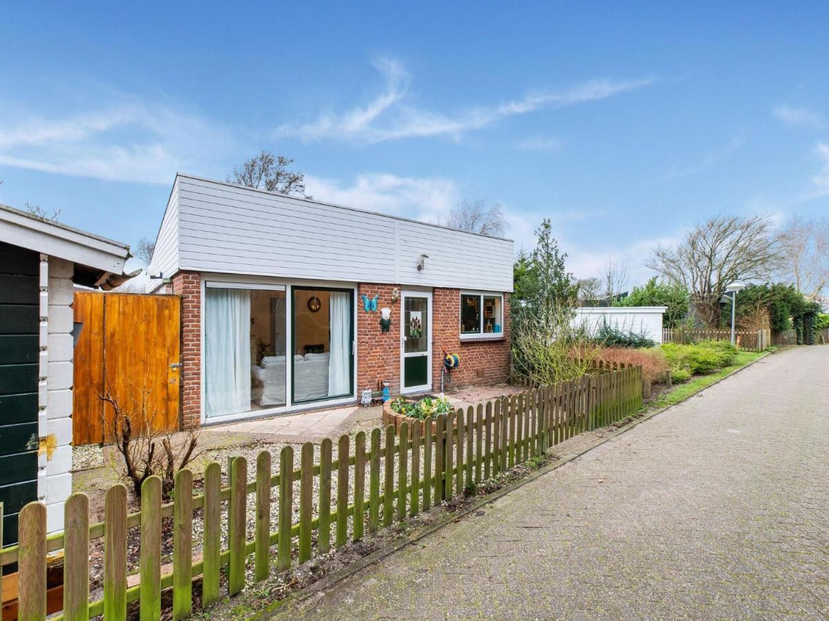 Endearing Holiday Home In Noordwijkerhout With Garden Bbq Extérieur photo